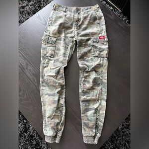 Dickies Camouflage Pants
